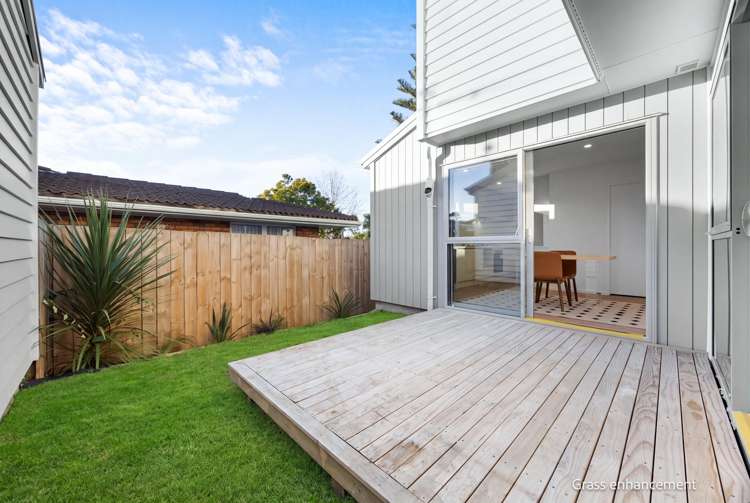 2/8 Rathgar Road Henderson_8