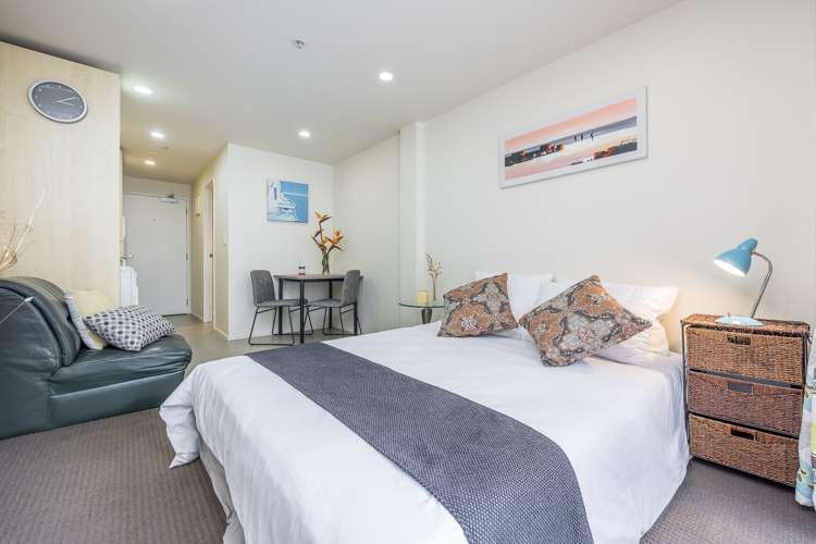 2j/23 Emily Place Auckland Central_2