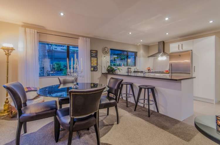 64 Oakley Avenue Waterview_10