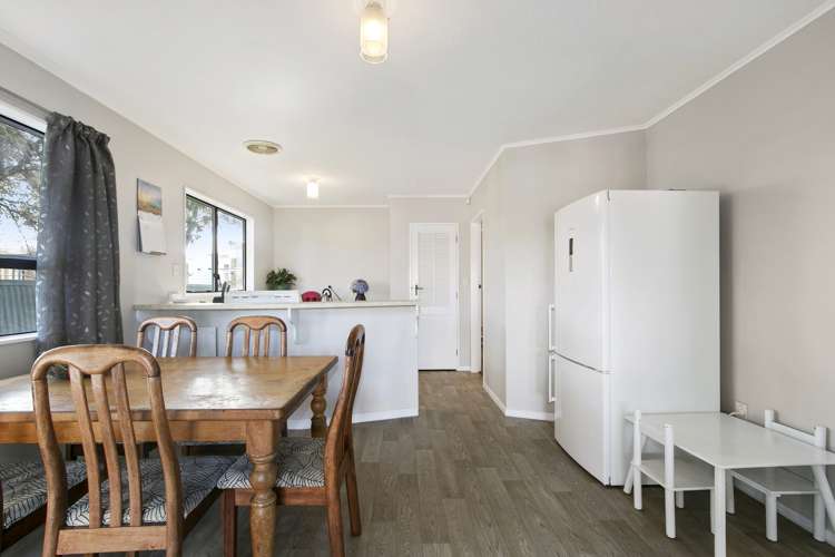 29a Awamutu Grove Waiwhetu_6