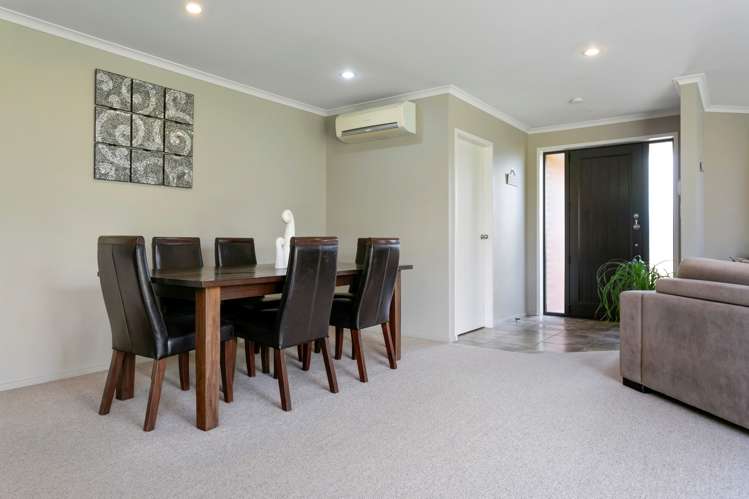 15 Tulip Drive Cambridge_6