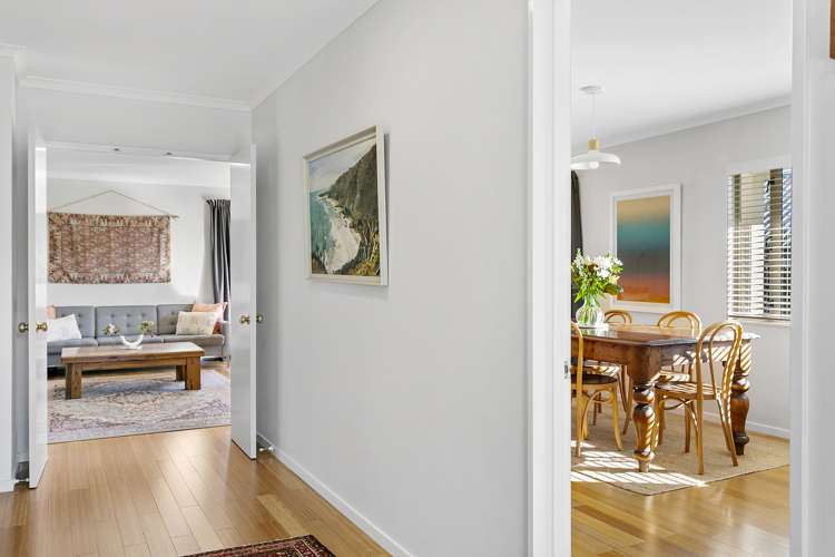 54 Arrowsmith Avenue Waipahihi_4