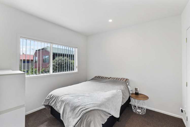 5/92 Titirangi Road New Lynn_5