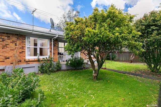 3/12 Wainui Avenue Point Chevalier_1