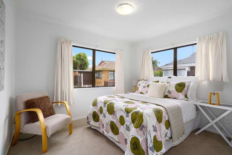 2/64 Hamilton Road Cambridge_11