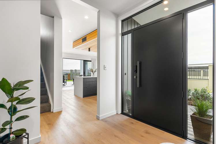 74 Pelorus Avenue Poraiti_13