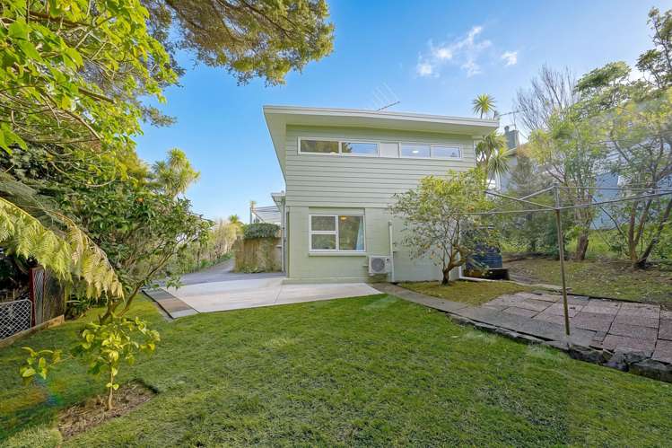 8 Nicholson Place Hillcrest_23