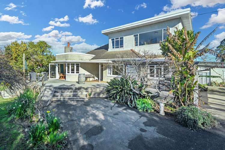 112 Lyndhurst Road_1