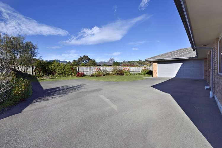 53c Lord Auckland Road Wakefield_25