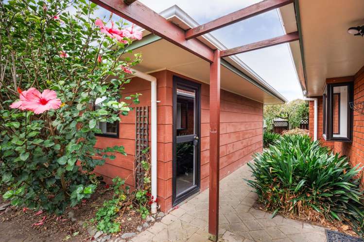 27A Worcester Street West End_11