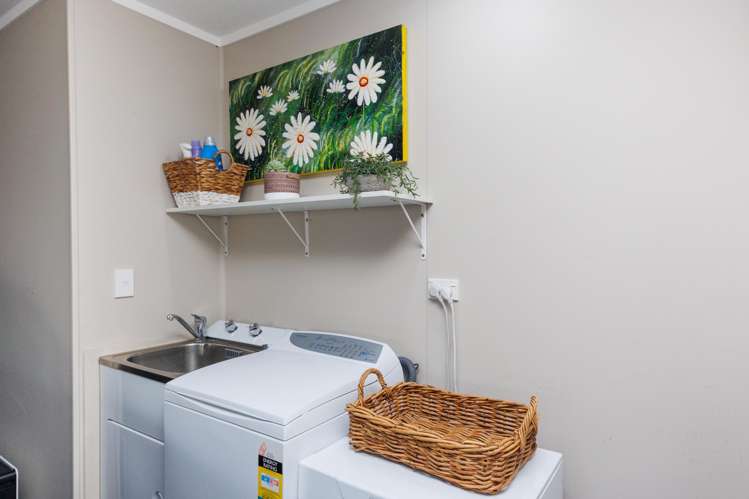 5a Blenheim Place Feilding_24