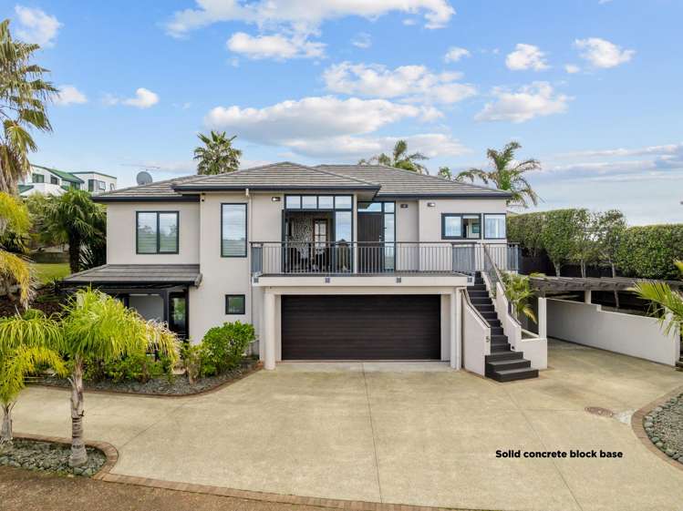 5 Caversham Drive Torbay_37