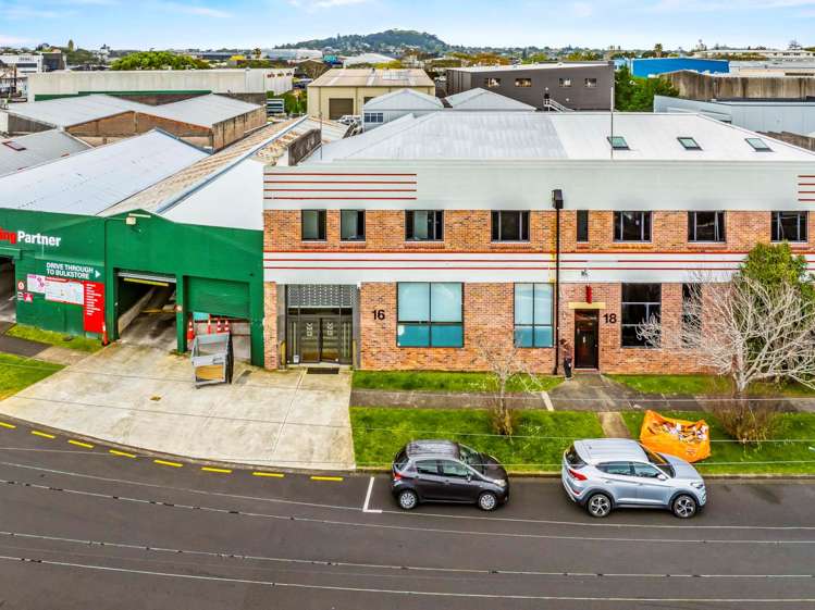 Unit G/16 Taylors Road Morningside_18