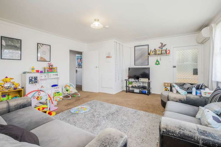 51 President Avenue Papakura_3