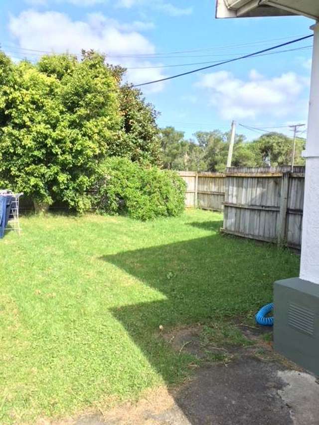 1/21 Aranui Road Mt Wellington_2