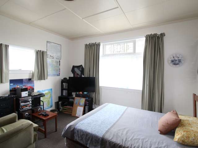 45 Albert Street Pahiatua_4