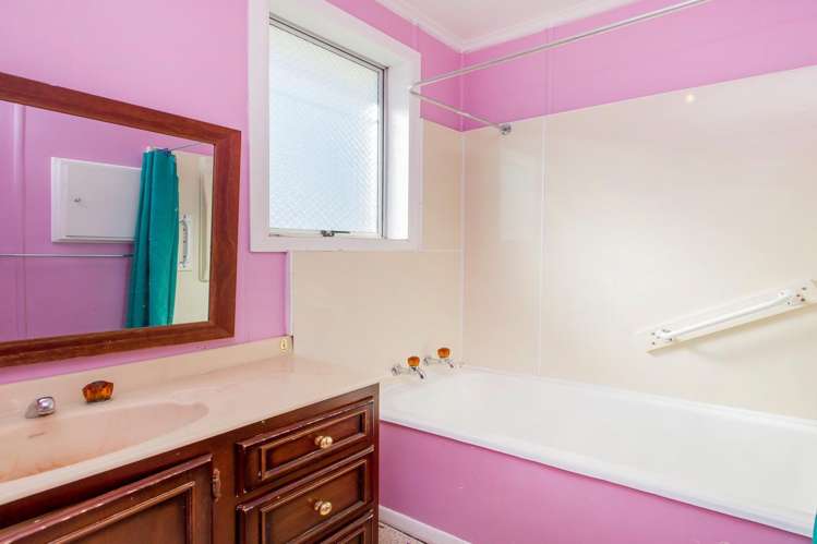 40 Tainui Street Mokau_9