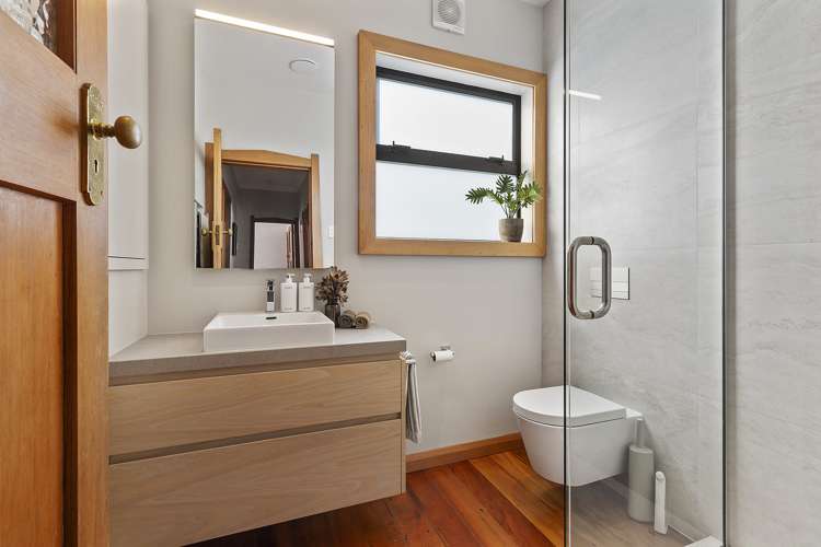 99 Campbell Street Karori_13