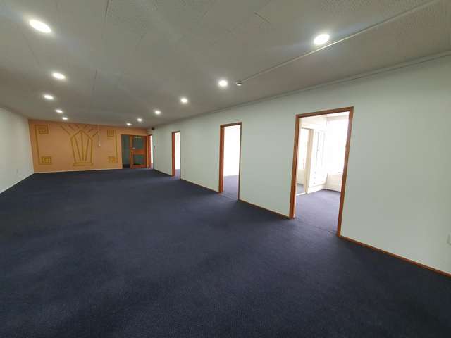 3127 Great North Road New Lynn_2