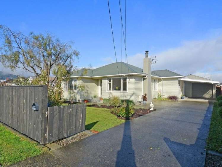 21 Whakatiki Street Trentham_18