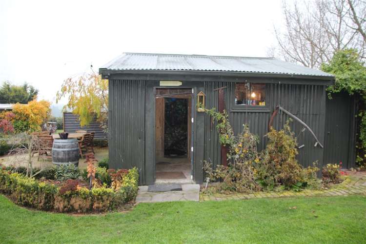 136 Rolling Ridges Road Levels Valley_38