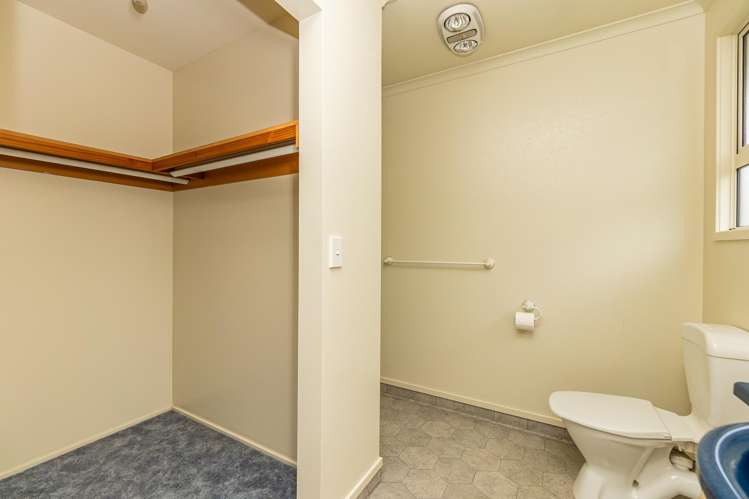 6 Alpine Close Marchwiel_21