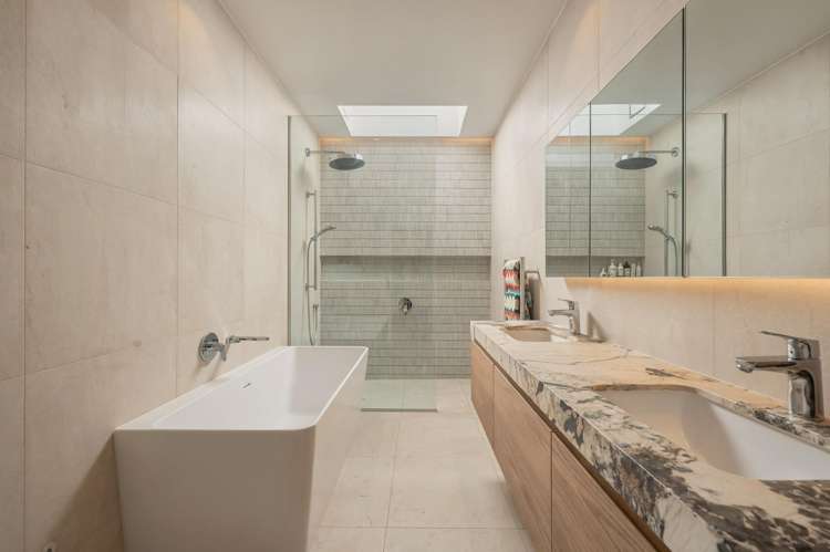 19 Target Street Point Chevalier_11