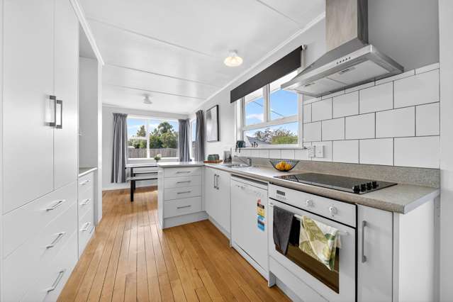 26 Wavell Crescent Lansdowne_1