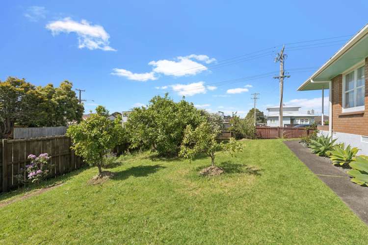 39 Kenderdine Road Papatoetoe_10