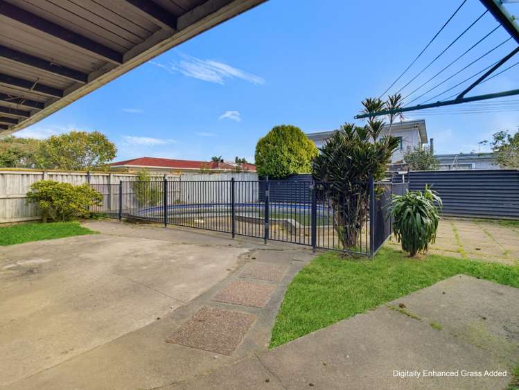 7 Selwyn Road Manurewa_32