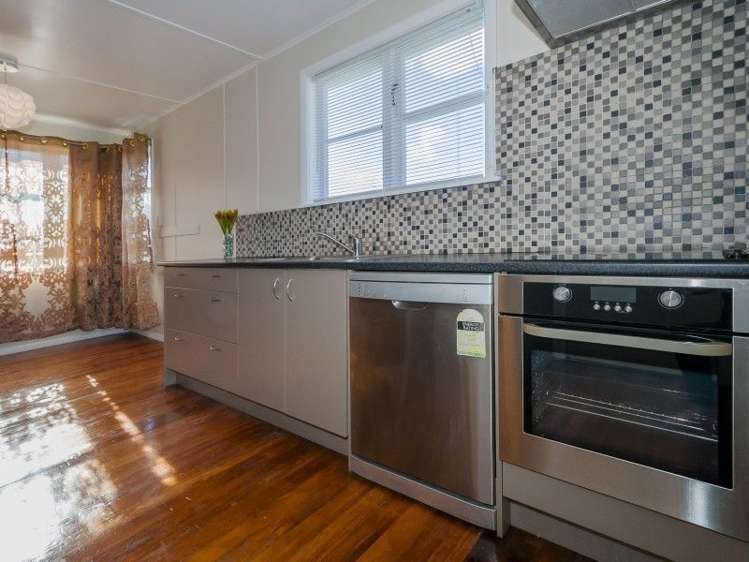 9 Farmer Crescent Taita_11