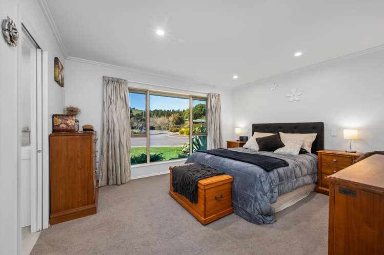 8 Rifle Range Place Witherlea_16