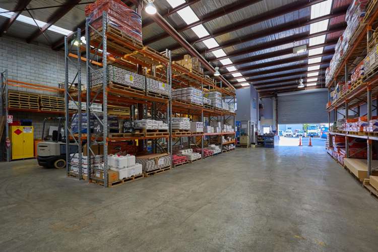 9/4-8 Glover Street Ngauranga_3