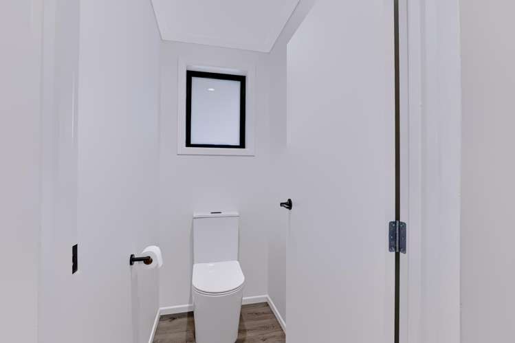 28b Cloten Road Stratford_25