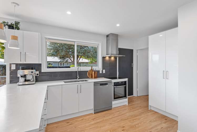 26 Reynolds Avenue Bishopdale_8