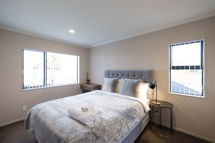 53 Turnberry Drive Wattle Downs_13