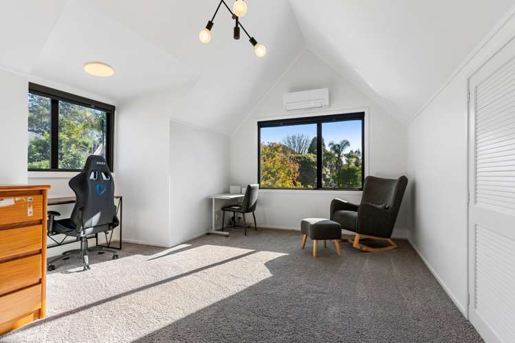5B The Drive Epsom_9