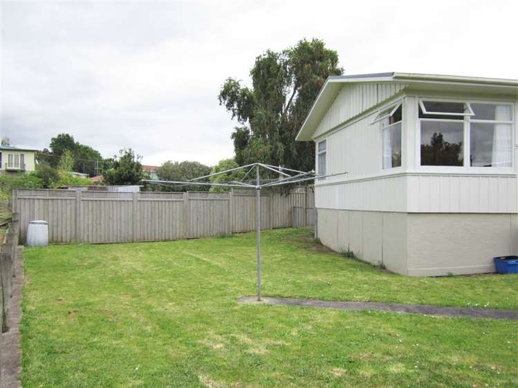 39unit Arney Street Paeroa_17