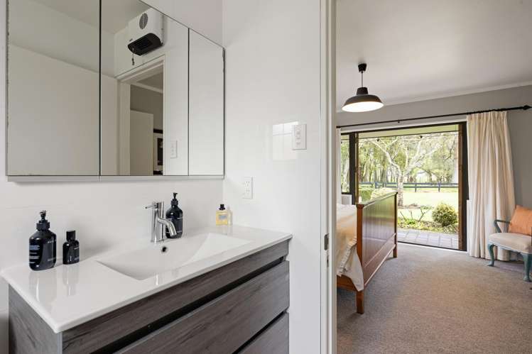 261 Sainsbury Road Puketaha_20