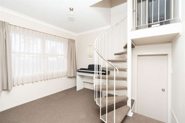 313 Cambridge Road Hillcrest_11