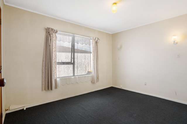 2/12 Russell Road Manurewa_3