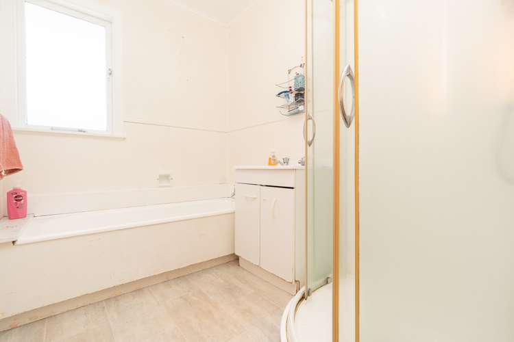 25 Rosalind Street Deanwell_11