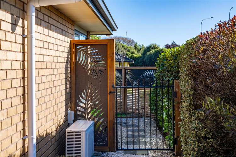 17 Liverpool Terrace Stoke_8