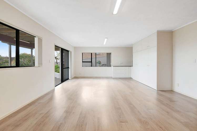 10 Fishermans Cove Army Bay_20