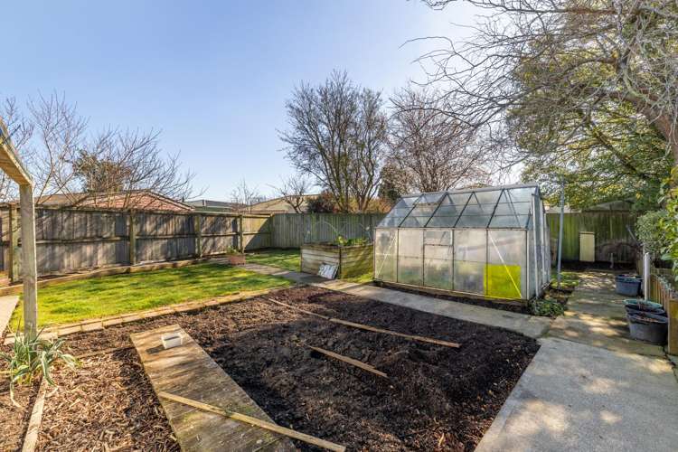 37 Radbrook Street Avonhead_19