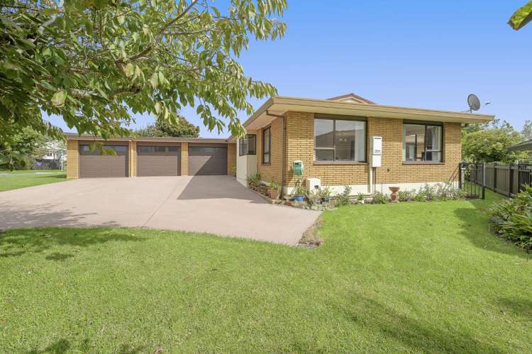 35 Clivedene Street Matua_0