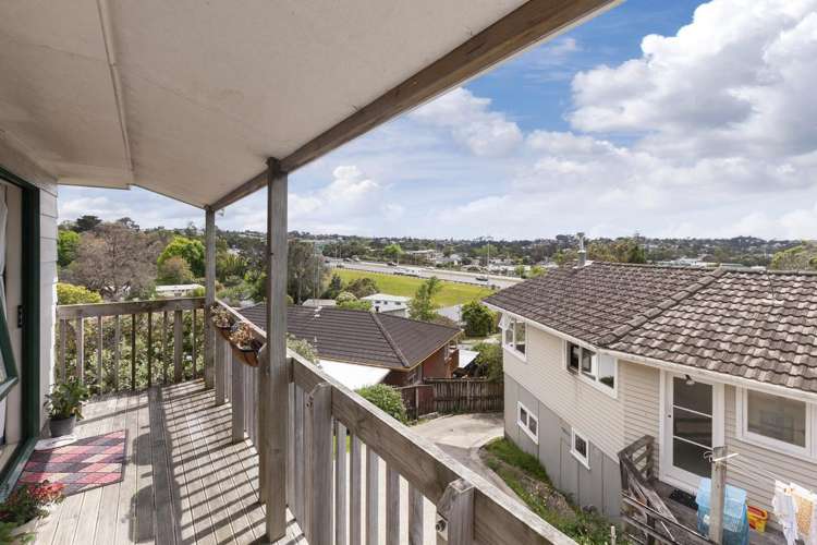 a/10 Totaravale Drive Totara Vale_12