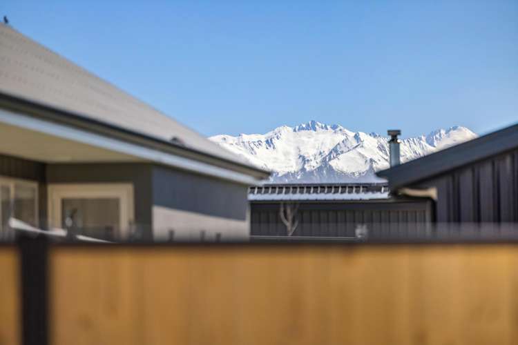 110 Burdon Loop Lake Hawea_20