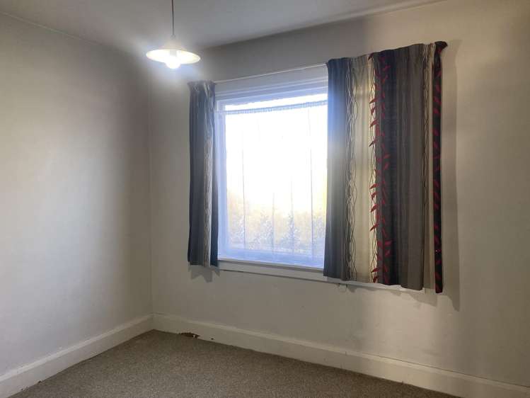 659 Ferry Road Woolston_13