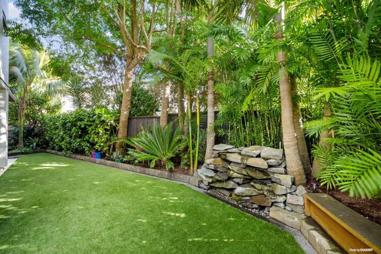 61/92 Bush Road Albany_14